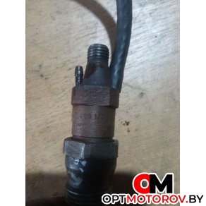 Форсунка топливная  Volkswagen Transporter T4 1996 068130211G           #3