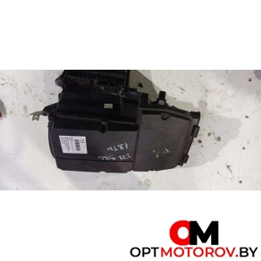 Корпус воздушногo фильтра  Mercedes-Benz 3 2004 а2710900901          #1