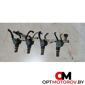 Форсунка топливная  Opel Astra 3 2008 25380933             #1