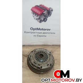 Маховик  Volkswagen Golf 5 поколение 2007 03C141025H           #1