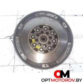 Маховик  Mercedes-Benz Vito W638 2000 917400401,  A6110301705 #1