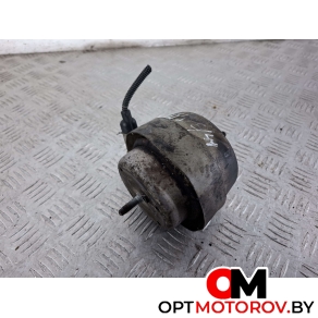 Подушка крепления двигателя  Audi A6 4F/C6 2007 8E0199382H #1