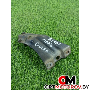 Кронштейн крепления крыла переднего правого  Volkswagen Golf 6 поколение 2010 5K6821136 #1