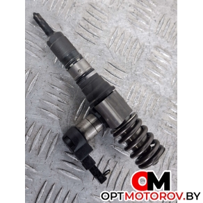 Форсунка топливная  Volkswagen Passat B6 2008 03G130073S #1