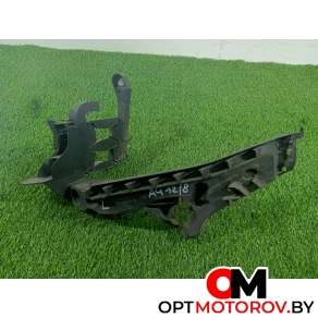Крепление фары левой  Audi A4 B8/8K 2009 8K0805607 #1