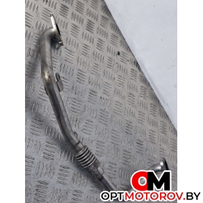 Масляная трубка турбины (подача)  Audi A4 B8/8K 2010 03L131521AH #1