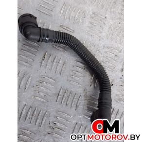 Патрубок вентиляции картера  Opel Astra H/Family [рестайлинг] 2008 55556495 #2