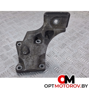 Кронштейн двигателя  Land Rover Discovery 3 поколение 2007 4H226037AA, 4H226037 #4