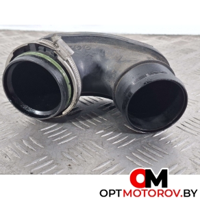 Патрубок интеркулера  Opel Insignia 1 поколение (A) 2012 VRBF20609 #2