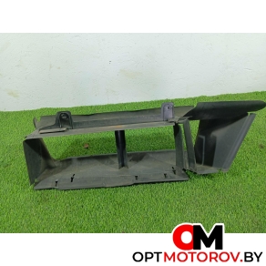 Дефлектор радиатора  Ford Focus 3 поколение 2012 BM518314c #1