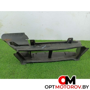 Дефлектор радиатора  Ford Focus 3 поколение 2012 BM518314c #2