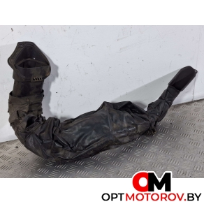 Воздухозаборник  Opel Insignia 1 поколение (A) 2009 55561770 #1