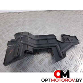 Дефлектор радиатора  Toyota Avensis 2 поколение (T250) [рестайлинг] 2007 5329305060 #3