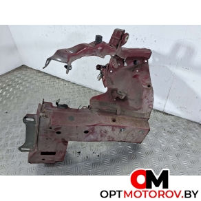 Лонжерон правый  Toyota Auris 1 поколение 2008  #1