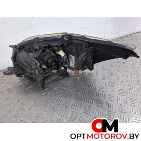 Фара правая  Toyota Auris 1 поколение 2008 8111002480, 89901945, 89901359 #4