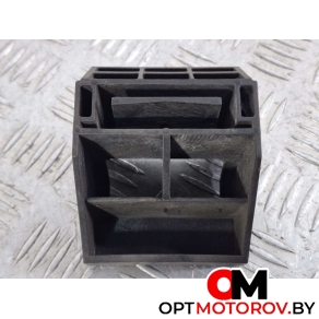 Крепление кассеты радиаторов  BMW 5 серия E60/E61 2006 7542517, 17117542517 #1