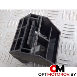 Крепление кассеты радиаторов  BMW 5 серия E60/E61 2006 7542517, 17117542517 #1