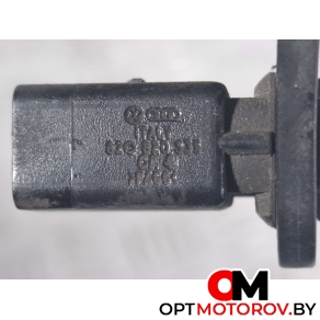 Радиатор основной  Volkswagen Golf 6 поколение 2009 8Z0820535 #2