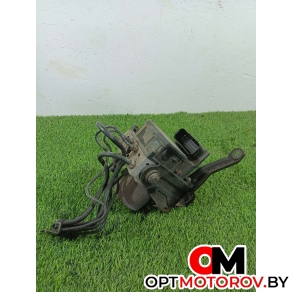 Вентилятор радиатора  Toyota Avensis 2 поколение (T250) 2004 4451005020 #1