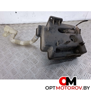 Бачок омывателя  Volkswagen Golf Plus 2 поколение 2009 1K0955453Q, 1K0955453R, 1K0955459S #1