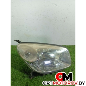 Фара левая  Toyota RAV4 2 поколение (XA20) [рестайлинг] 2004 8110542230 #1