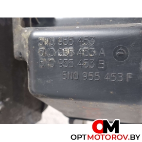 Бачок омывателя  Volkswagen Tiguan 1 поколение [рестайлинг] 2014 5N0955453, 5N0955453A, 5N0955453B, 1K6955651 #3