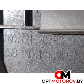 Вентилятор радиатора  Volkswagen Tiguan 1 поколение [рестайлинг] 2014 1K0121207BC, 1K0121205AD #4