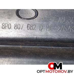 Заглушка (решетка) в бампер передний  Audi A3 8P/8PA [2-й рестайлинг] 2010 8P0807682D, 8P0807682 #4