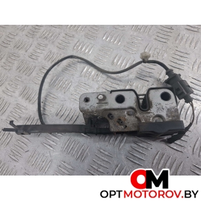 Крепление бампера  Volkswagen Passat B6 2008  #1