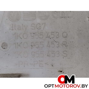 Бачок омывателя  Audi A3 8P/8PA [2-й рестайлинг] 2008 1K0955453Q, 1K0955453R, 1K0955453S, 1K6955651 #2