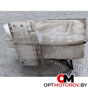 Бачок омывателя  Audi A3 8P/8PA [2-й рестайлинг] 2008 1K0955453Q, 1K0955453R, 1K0955453S, 1K6955651 #4