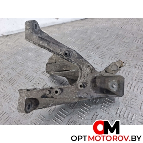Кронштейн двигателя  Audi A6 4F/C6 2005 4F0199408P, 4F0199408 #1