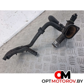 Фланец (тройник) системы охлаждения  Volkswagen Passat B5 [рестайлинг] 2005 038121133A #2