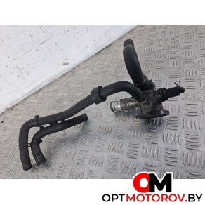 Фланец (тройник) системы охлаждения  Volkswagen Passat B5 [рестайлинг] 2005 038121133A #3