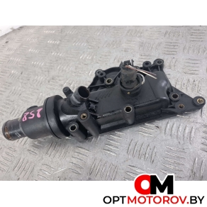 Корпус термостата  Renault Megane 3 поколение 2010 8200023915, 8200158269, 8200453422 #1
