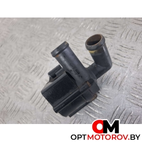 Насос антифриза дополнительный  Volkswagen Passat B6 2009 5N0965561 #1