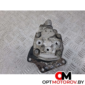 Насос гидроусилителя руля  Land Rover Discovery 3 поколение 2009 QVB500660, J86FB, B4911045303 #4