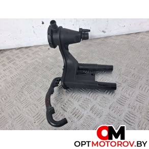 Маслоотделитель (сапун)  Land Rover Discovery 3 поколение 2009 7H2Q6A785BB #5