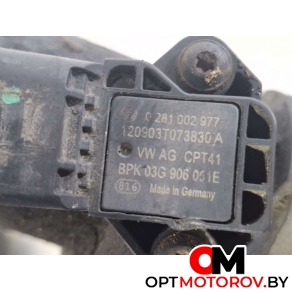 Патрубок интеркулера  Volkswagen Golf 6 поколение 2012 1K0145770AE, 0281002977, 03G906051E #4