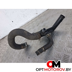 Фланец (тройник) системы охлаждения  Volkswagen Crafter 1 поколение 2007 076121085A, 076121063E #2