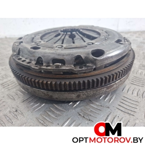 Комплект сцепления  Volkswagen Golf 5 поколение 2005 1864001694, 3082001409, 2289000299, 2294001982, 271120023B #1