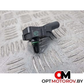 Датчик абсолютного давления  Volkswagen Golf 5 поколение 2006 0281002399, 038906051B #2