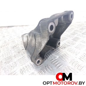 Кронштейн двигателя  Ford Transit 8 поколение 2016 CC116061AA #2