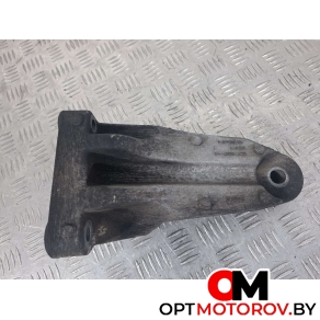 Кронштейн двигателя  Ford Transit 8 поколение 2016 CC116061AA #4