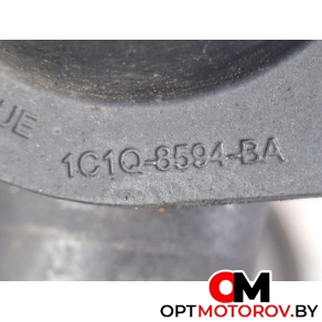 Корпус термостата  Ford Transit 7 поколение 2007 1C1Q8594BA, 6C1Q8A586AC, 6C1Q8K478AC #4