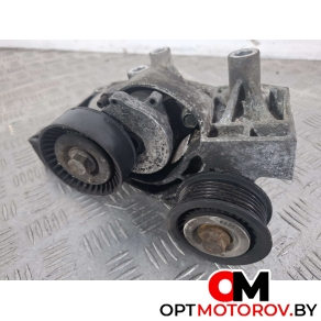 Кронштейн компрессора кондиционера  Opel Insignia 1 поколение (A) 2014 55582510 #2