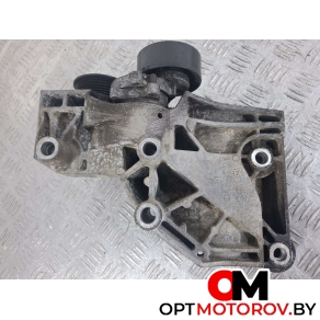 Кронштейн компрессора кондиционера  Opel Insignia 1 поколение (A) 2014 55582510 #6