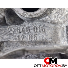Клапанная крышка  Mercedes-Benz E-Класс W211/S211 [рестайлинг] 2008 A6460161705, A6460161221 #2