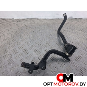 Патрубок вентиляции картера  Audi A4 B6 2004 06B103213G, 06B103224C #1