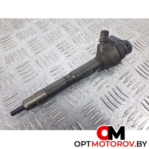 Форсунка топливная  Volkswagen Caddy 3 поколение [рестайлинг] 2014 0445110369, 03L130277J #1